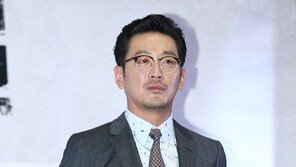 ‘소속사 이적’ 하정우, 향후 영화 프로젝트는?