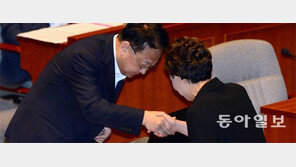 국회 예결위원장 찾아간 유일호 부총리