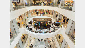 [비즈갤러리] 현대百 판교점 개점 1년 매출 7500억원