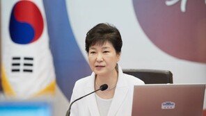 朴대통령 을지 국무회의 주재, 리우 올림픽 한국 종합8위 치하