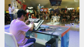 '뮤오리진&KT웹툰' 콜라보 오프라인 이벤트에 300여 명 몰려