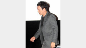 배우 엄태웅 고소녀 사기죄로 구속 중 고소 …‘무고 가능성’ 솔솔