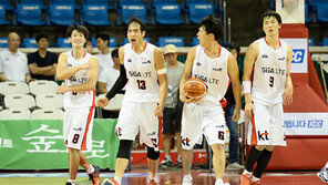 kt, 삼성에 ‘대역전극’…프로아마최강전 4강행