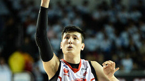 장신 포워드 앞세운 오리온 프로-아마 최강전 4강 진출