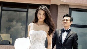 왕리홍, 절친 탕웨이 ‘딸 출산’ 축하 “엄마가 된 너에게 가장 뜨거운 박수를 보낸다”