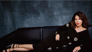 on the cover 백지연답게