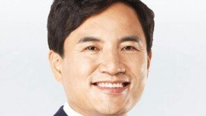 정의당 “김진태 조선일보 송희영 주필 건 폭로, 우병우 지키기 꼼수”