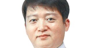 [기업&CEO]세계 상위 1% 연구자 선정 “새로운 분야는 심장 뛰는 도전” 