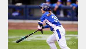 [포토] 배유가, ‘내가 4번타자’