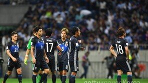 첫 판부터 꼬인 일본, 본선 진출 위기론도