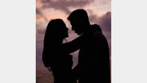 女, 맞선 남에 잘 보이려 신경쓰는 부위 2위 입술, 1위는?