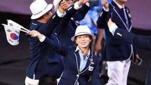 의족의 스노보더, 로봇과 함께 춤을… 리우 패럴림픽 개막