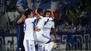 수원삼성 ‘그룹A 상륙작전’