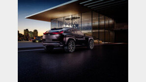 렉서스, UX 콘셉트 파리모터쇼서 공개 ‘차세대 디자인 방향 제시’