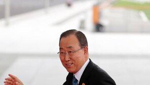 반기문 내년 1월 중순 귀국, “핵무장론 현실적으로 불가능” 민감 사안 견해 밝혀