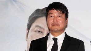 ‘추석=송강호’, 흥행 3연패