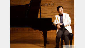 시간을 달리는 피아니스트 데이드림