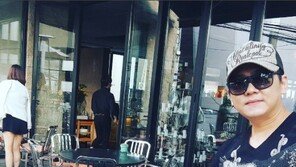 최민용 근황 보니 여유가 ‘철철’…이선정 “15년지기 #수다를 4시간 #오미자차 시킨 사람 처음인듯”