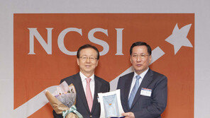 노스페이스 ‘영원아웃도어’…국가고객만족도 1위 기업