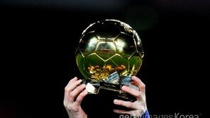 [콤팩트뉴스] 발롱도르 선정, 기자단 투표로만 진행