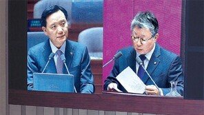 조응천, 최순실씨 靑인사 개입설 주장 “우병우 발탁 - 헬스코치 3급 임용 관여” 