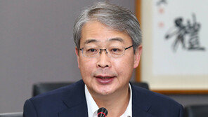 임종룡 “파업 참여 독려하는 은행의 성과평가 관행 고쳐야” 