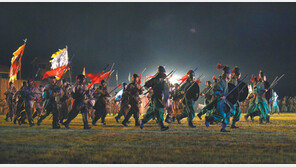 [Rise Up, 충청!]화려하게 부활한 ‘백제의 꿈’…부여-공주 등 축제 인파로 출렁