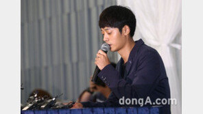 [연예 뉴스 스테이션] 정준영, 검찰 요청으로 휴대전화 제출