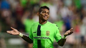 [콤팩트뉴스] 전북 로페즈, K리그 클래식 32R MVP 外