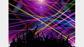  “3D 맵핑이 클럽에?” 클럽 디스타, 10월 8일 오픈