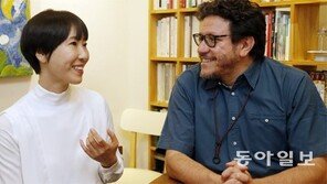 서울국제작가축제 참가하는 정유정 작가와 콜롬비아 소설가 산티아고 감보아