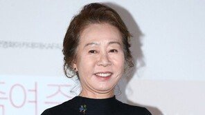 윤여정. ‘나이 듦에 대하여’