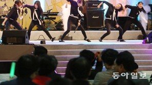 ‘소녀시대’를 동경하다 만든 일본의 걸그룹 ‘로자리오+크로스’