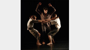 관현악과 안무의 만남, 생동감 넘쳐