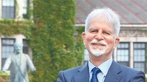 “108년前 증조부가 심은 묘목이 거목됐듯… 한국도 세계로 뻗어나갈 ‘씨앗’ 심어야”