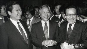 인촌상 시상식은 ‘현대사 명장면’