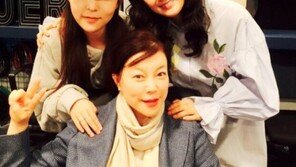 ‘최파타’ 박진주-배해선-최화정, ‘질투의 화신’ 동창회 중? “신스틸러들”