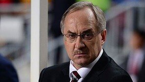 슈틸리케 “‘소리아 발언’ 오해…내 스스로에게 화나 감정 격해져”