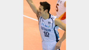 삼성화재 고희진, 유니폼 벗고 코치로 새 출발