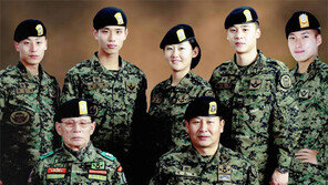 3代 7명이 검은 베레… “우리는 특전사 가족”