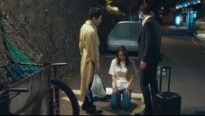 ‘질투의 화신’ 공효진 두고 조정석-고경표 충돌, 옷까지 벗어…시청률 11.2%