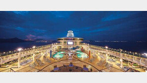 [여행, 나를 찾아서]아시아 최대 크루즈선이자 혁신적 선상 시설 자랑 마리너호 11∼2월 싱가포르, 말레이시아, 태국으로 떠난다