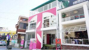 젊어진 차(茶) 선보이는 티 전문 브랜드 ‘T100’ 인기