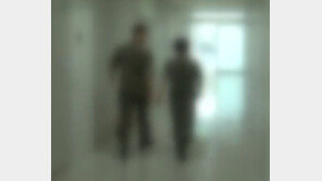 ‘여대생 집단 성폭행’ 육군 소위 2명, 촬영까지…“별 달고 싶어 환장” “혐오스러워” 누리꾼 공분