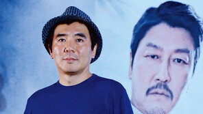 의리의 '밀정'이 구한 김지운 감독