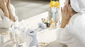 내 손안의 피부과…뷰티 디바이스 전성시대