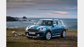 미니, 2세대 신형 컨트리맨 내년 상반기 국내 출시 ‘잃어버린 백(BAG)도 찾아줘’