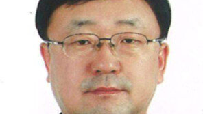 조인근 전 연설비서관 “‘우주의 기운’, ‘혼이 비정상’ 썼냐고? 규정상 답 못해” 