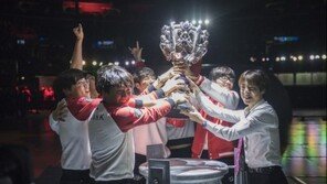 SKT, '승승패패승'으로 2016년 롤드컵 3회 우승 대기록 달성
