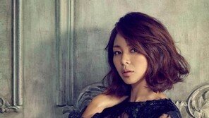 야노시호 란제리 화보, 감탄 자아내는 명품 몸매 ‘우아+로맨틱’